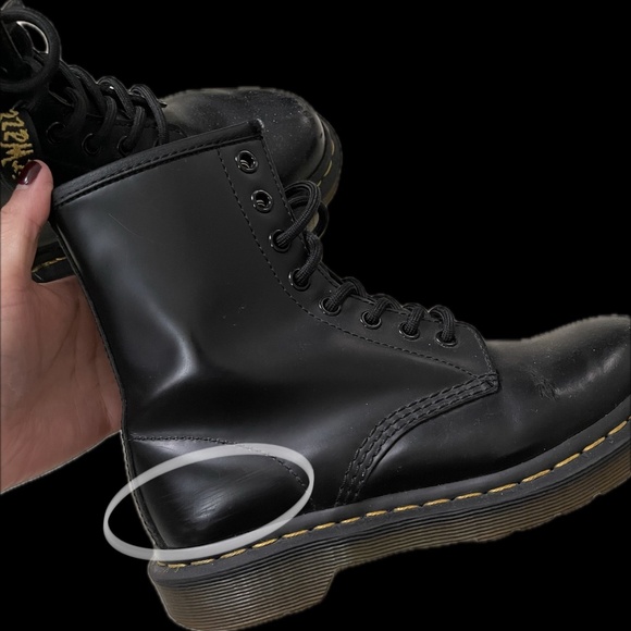 Dr Martens Women’s 1460 Smooth Leather Boots - Picture 9 of 10